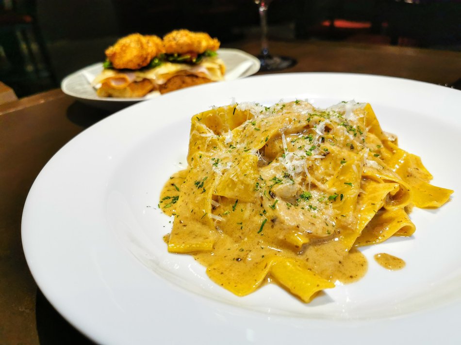 Pappardelle "Umami XL" with black truffle and salted kombu at Bref by Darren Chin